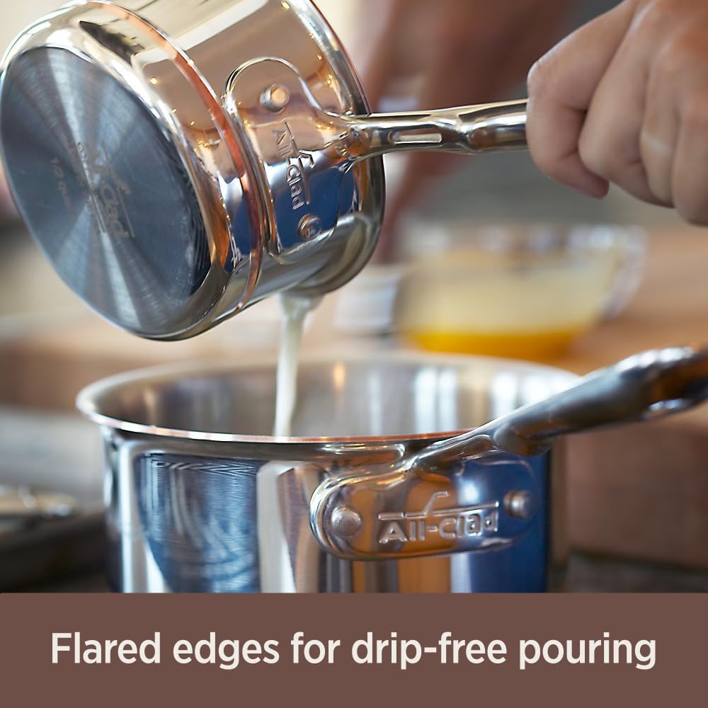  Ruffoni Historia Hammered Copper 3-Quart Saucepan — perfect for family meals
