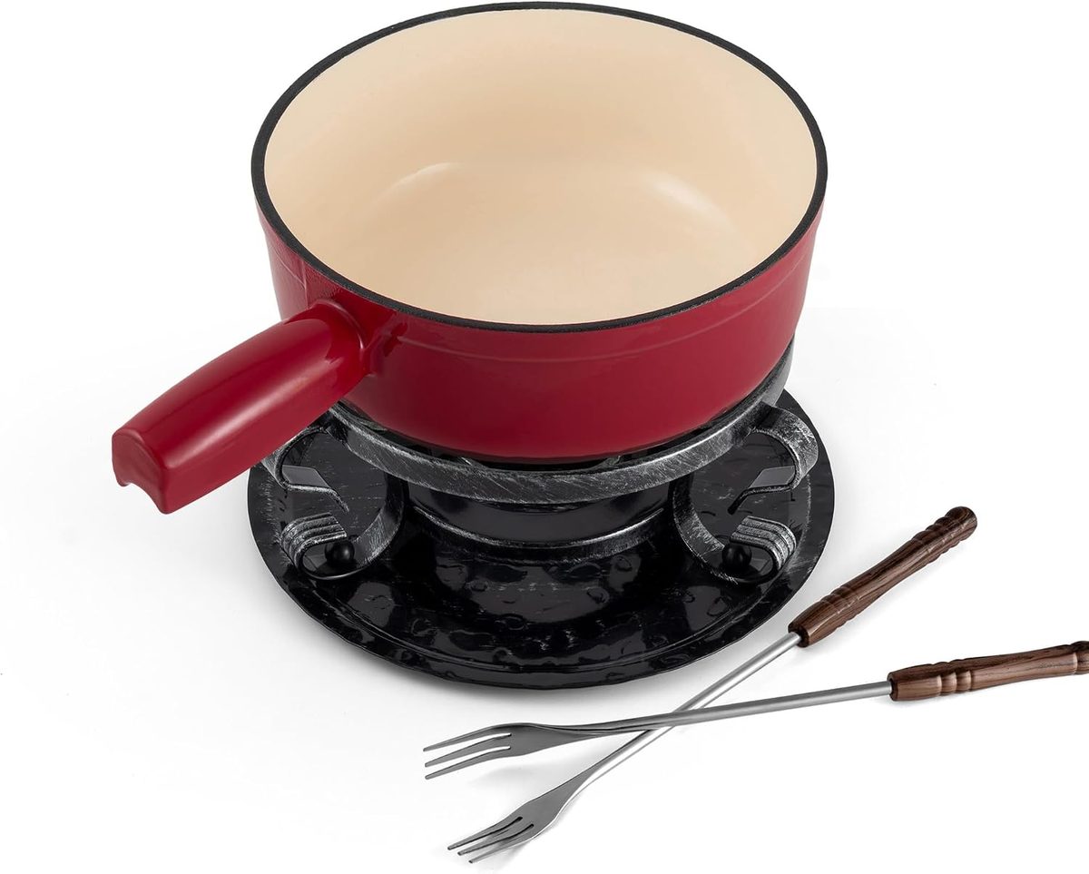  Swissmar KF-66517 8-Piece Lugano Cheese Fondue Set in action — our testing setup